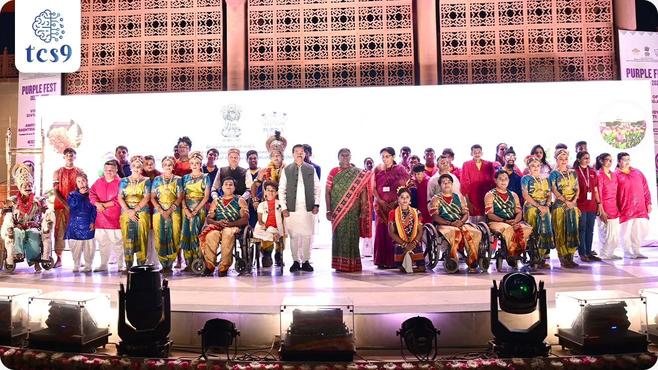 RASHTRAPATI BHAVAN HOSTS ‘PURPLE FEST’

Subject : GS - सरकारी योजना - उपक्रम

सरळसेवा, तलाठी, वनरक्षक, पोलीस भरती, अग्निवीर , रेल्वे भरती, SSC GD, MPSC, UPSC परीक्षेसाठी विचारलेले / संभाव्य महत्त्वपूर्ण  प्रश्न

प्रश्न) अलिकडेच राष्ट्रपती भवनात आयोजित 'पर्पल फेस्ट' महोत्सवाचा चा मुख्य उद्देश काय आहे ? 

1. समाजात महिलांना समजून घेणे, स्वीकृती देणे आणि त्यांचा समावेश वाढवणे.
2. समाजात ट्रान्सजेंडर लोकांना समजून घेणे, स्वीकृती देणे आणि त्यांचा समावेश वाढवणे.
3. समाजात दिव्यांग व्यक्तींना समजून घेणे, स्वीकृती देणे आणि त्यांचा समावेश वाढवणे.
4. समाजात वृद्ध व्यक्तींना समजून घेणे, स्वीकृती देणे आणि त्यांचा समावेश करणे.

उत्तर : समाजात दिव्यांग व्यक्तींना समजून घेणे, स्वीकृती देणे आणि त्यांचा समावेश वाढवणे.


बातमी काय ? 

• नवी दिल्ली येथे राष्ट्रपती भवनातील अमृत उद्यानात दिव्यांगजनांची प्रतिभा, कर्तृत्व आणि आकांक्षांचा गौरव करणारा, 'पर्पल फेस्ट' हा एक दिवसीय महोत्सव आयोजित करण्यात आला होता.
• या कार्यक्रमात टाटा पॉवर, अमेरिकन इंडिया फाउंडेशन, द हंस फाउंडेशन, टेक महिंद्रा फाउंडेशन आणि इतर प्रमुख भागधारकांसोबत अभूतपूर्व भागीदारी (collaborations) देखील झाली. 
• ही भागीदारी  शिक्षण, कौशल्य, रोजगार आणि सुलभतेवर लक्ष केंद्रित करून दिव्यांगजनांच्या जीवनात शाश्वत आणि चांगला बदल घडवण्यासाठी योगदान देईल. 

🧐 पर्पल फेस्ट महोत्सवाचे आयोजन कोणत्या मंत्रालयातर्फे करण्यात आले ? 
• भारत सरकारच्या सामाजिक न्याय आणि सक्षमीकरण मंत्रालयातर्फे (Union Ministry of Social Justice and Empowerment) 
पर्पल फेस्ट महोत्सवाचे आयोजन करण्यात आले. 

🤔 पर्पल फेस्ट महोत्सवाचे उद्दिष्ट कोणते ? 
🤔 पर्पल फेस्ट महोत्सव का आयोजित करण्यात येतो ? 
• विविध प्रकारचे अपंगत्व आणि लोकांच्या जीवनावर होणाऱ्या त्याच्या परिणामांविषयी जनजागृती करणे आणि
• समाजात दिव्यांग व्यक्तींचा स्वीकार आणि समावेश याबद्दल समज वाढवणे, हे  'पर्पल फेस्ट' या महोत्सवाचे उद्दिष्ट आहे.
• पर्पल फेस्ट' हा दिव्यांग व्यक्तींच्या समावेश, सक्षमीकरण आणि समानतेच्या दिशेने एक महत्त्वाचा उपक्रम आहे.

पर्पल फेस्ट महोत्सवात आयोजित उपक्रम : 
• क्रीडा स्पर्धा
• डिजिटल समावेशन आणि उद्योजकता या विषयावरील कार्यशाळा
• अ‍ॅबिलिंपिक (अपंगांसाठी कौशल्य प्रदर्शन स्पर्धा)
• सृजनात्मक उपक्रम
• सांस्कृतिक कार्यक्रम